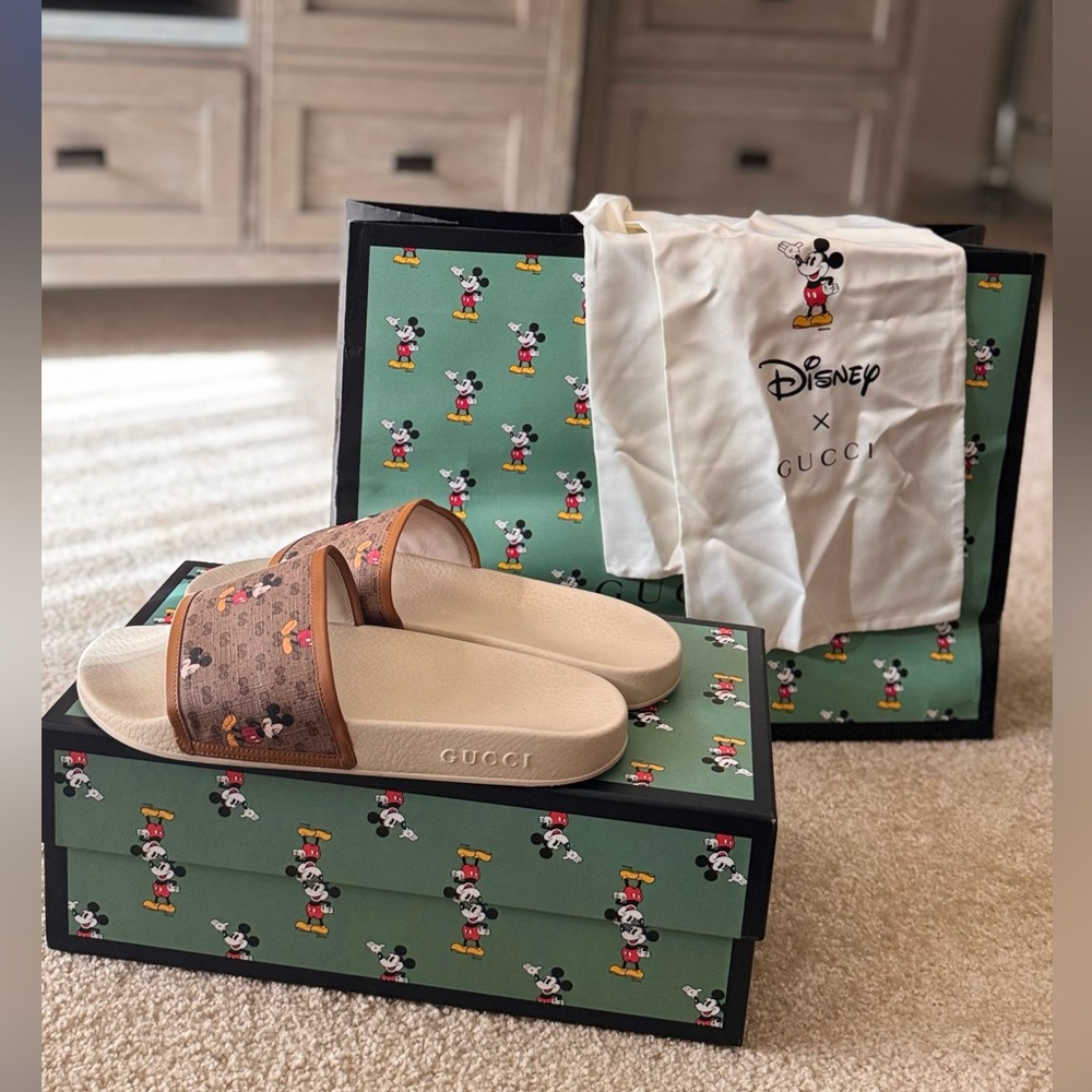 Gucci Green Mickey Mouse Slides - Picture 4 of 9